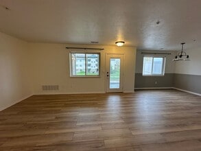 8610 S Jasonville Ct SE in Caledonia, MI - Building Photo - Building Photo