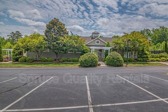 112 Saddlehorse Ln in Greensboro, NC - Building Photo - Building Photo