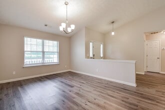 5324 Paddington Ln in Powder Springs, GA - Building Photo - Building Photo