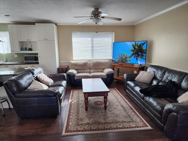 1170 Belsaw Cir in Sandy, UT - Building Photo - Building Photo