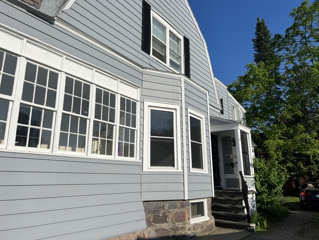 401 North St in Burlington, VT - Foto de edificio - Building Photo