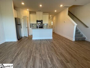 6 Outback Dr in Greer, SC - Building Photo - Building Photo