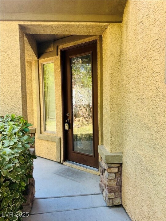 103 Red Tee Ln in Las Vegas, NV - Building Photo