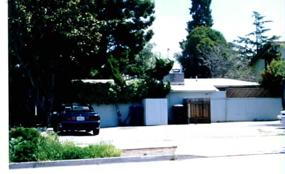 680 Morse Ave in Sunnyvale, CA - Building Photo