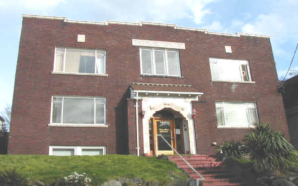 Terry Anne Apartments in Seattle, WA - Building Photo - Building Photo