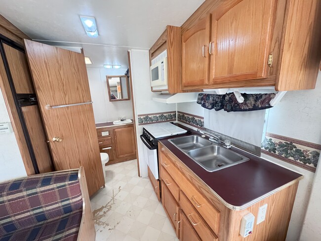 property at 200 N 28th St