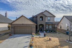 4704 Cormorant Dr in Sherman, TX - Building Photo