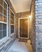 5852 Clearwater Dr in The Colony, TX - Building Photo - Building Photo