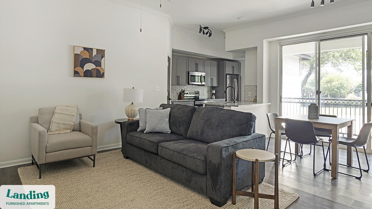 9601 Custer Rd in Plano, TX - Building Photo