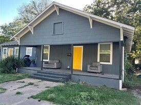 410 S Vaden St in Sherman, TX - Building Photo