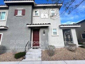 7366 N Decatur Blvd in Las Vegas, NV - Building Photo - Building Photo
