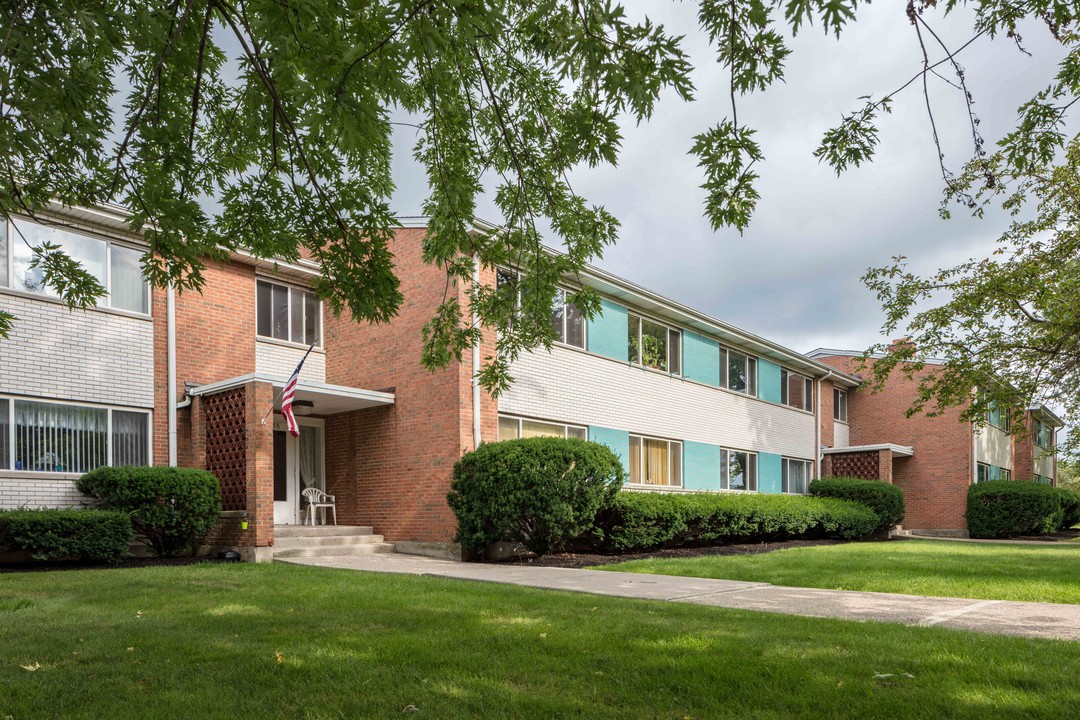 Fairway Apartments in Tonawanda, NY - Building Photo