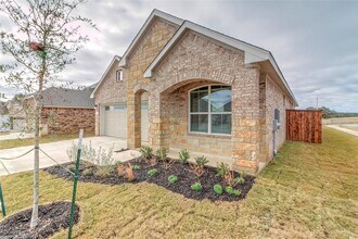 681 Peace Pipe Way in Georgetown, TX - Building Photo - Building Photo