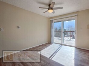 298 SW Wallula Ave in Gresham, OR - Building Photo - Building Photo