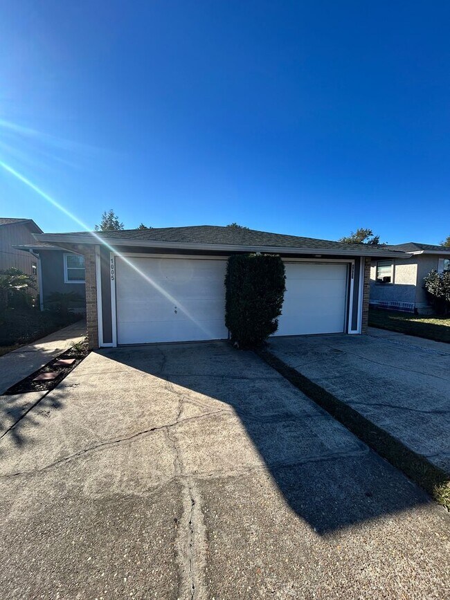 property at 1005 11th Ct