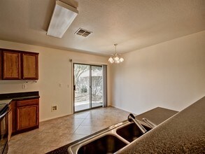 15617 W Caribbean Ln in Surprise, AZ - Building Photo - Building Photo