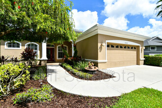 12522 Cara Cara Loop-Unit -063 in Bradenton, FL - Building Photo - Building Photo