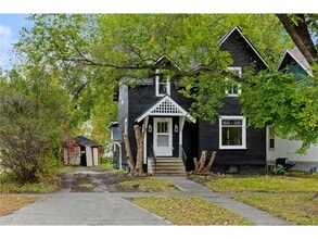 361 8th Ave S in Fargo, ND - Building Photo - Building Photo