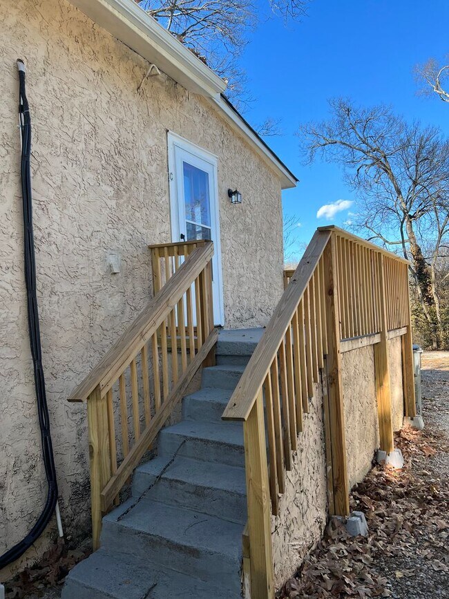 615 Colville St, Unit 615 Colville St #C in Chattanooga, TN - Building Photo - Building Photo