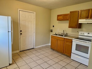 2131 Evans Ave NW in Huntsville, AL - Building Photo - Building Photo