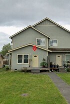 2609-2611 Racine St in Bellingham, WA - Building Photo