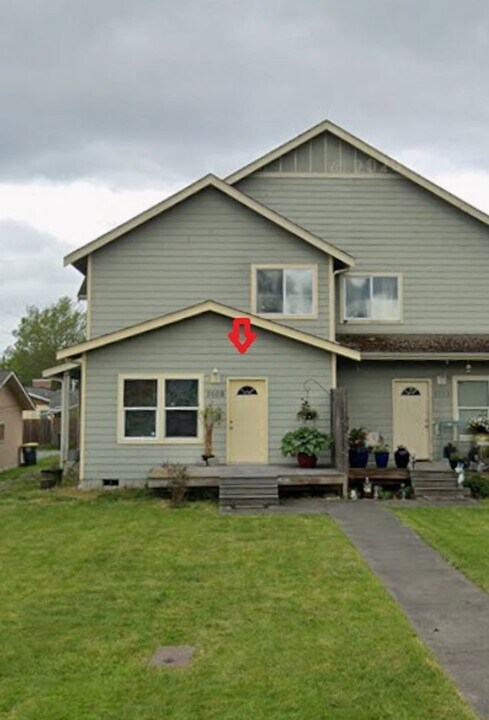 2609-2611 Racine St in Bellingham, WA - Building Photo