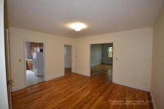480 Belmont St, Unit 24 in Watertown, MA - Building Photo - Building Photo