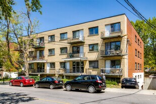 7815 Mountain Sights Av in Montréal, QC - Building Photo