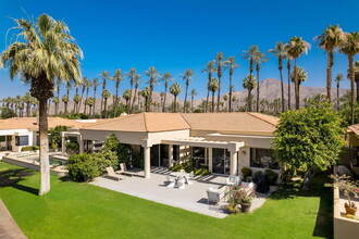 75564 Vista Del Rey in Indian Wells, CA - Foto de edificio - Building Photo