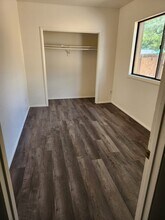 2415 N East St in Flagstaff, AZ - Foto de edificio - Building Photo