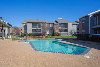 Fox Hollow Lewisville in Lewisville, TX - Foto de edificio - Building Photo