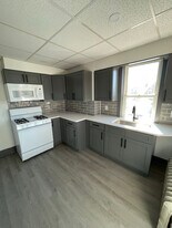 1350 Mt Rose Ave in York, PA - Building Photo