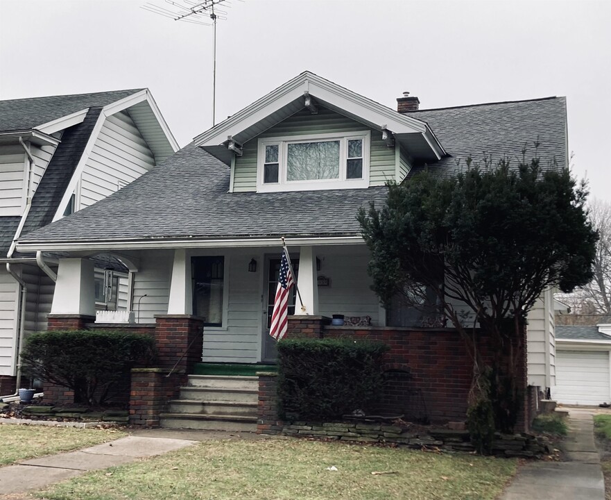 4339 Overland Pkwy in Toledo, OH - Building Photo