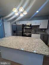 3221 Lyndale Ave in Baltimore, MD - Building Photo - Building Photo