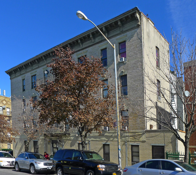 179 Saratoga Ave in Brooklyn, NY - Building Photo - Building Photo