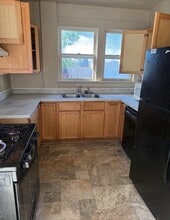 947 W 8th St in Sioux Falls, SD - Building Photo - Building Photo