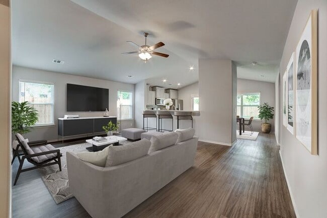 property at 2634 E 8th St