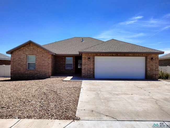 property at 2115 Roadrunner Dr
