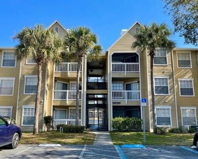 property at 1055 S Hiawassee Rd