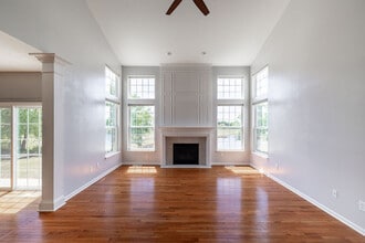 8965 Snowberry Court in Zionsville, IN - Building Photo - Building Photo