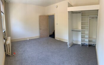 3939 Baltimore Ave in Philadelphia, PA - Foto de edificio - Building Photo