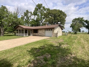 24264 State Hwy 64 in Canton, TX - Building Photo - Building Photo