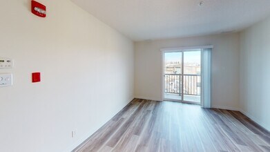 10101-10101 101 Ave in Grande Prairie, AB - Building Photo - Building Photo