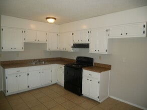 5330 Lakeview Cove in Horn Lake, MS - Building Photo - Building Photo