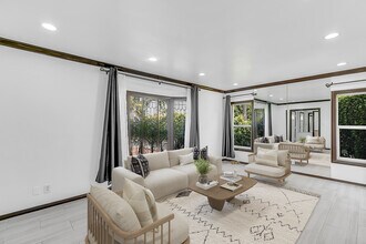 2201 Manning Ave in Los Angeles, CA - Building Photo - Building Photo