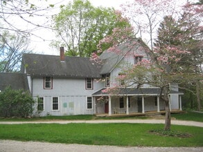 236 Station Rd in Windham, CT - Building Photo - Building Photo