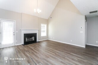 1210 Fountain Cove Ln in Lawrenceville, GA - Building Photo - Building Photo
