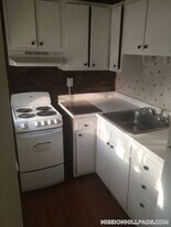 70 S Huntington Ave in Boston, MA - Building Photo