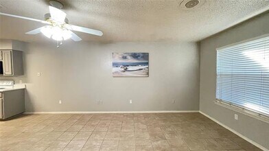 2209 Madrid Ct in Arlington, TX - Building Photo - Building Photo