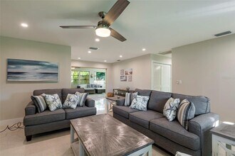 3005 Chase Cir in Sarasota, FL - Building Photo - Building Photo